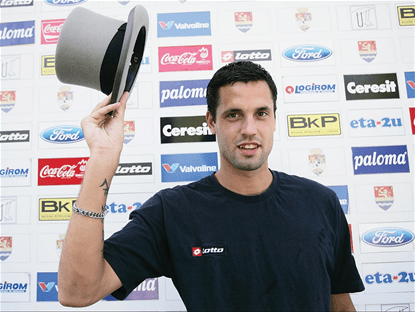 Lukas Magera - Take your hat off to him